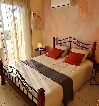 Eleni Peyia Apt דירה פאפוס